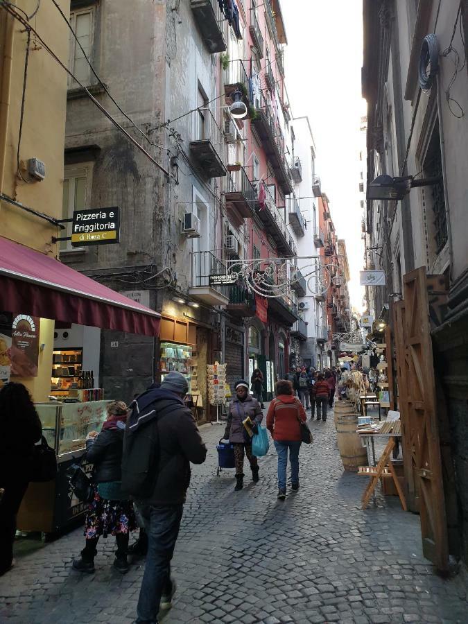 Napoli Decumani Appartamento Exterior foto