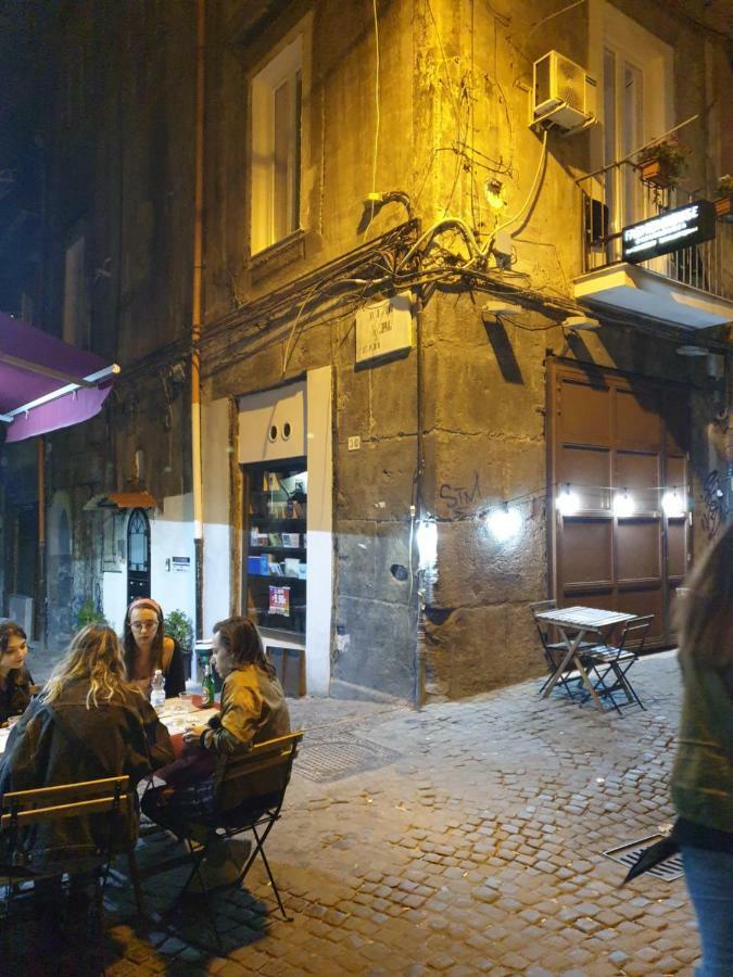 Napoli Decumani Appartamento Exterior foto